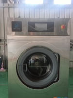 Mesin Cuci Industri Otomatis Penuh 12kg Berbahan Stainless Steel Efisiensi Tinggi dengan Sistem Soft Mounted untuk Laundry Hotel