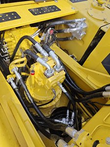 Excavadora Komatsu PC450 de segunda mano en buen estado de funcionamiento, motor Komatsu original, gran potencia de excavación para movimiento de tierras a gran escala. - Product Image 6