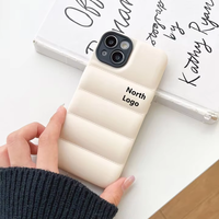 Custom OEM 3D Jacket TPU Soft Puffer Funda para teléfono móvil para IPhone17 16 15 14 Plus Pro Max Bulk Fashion Custom Back Cover OPP Bag
