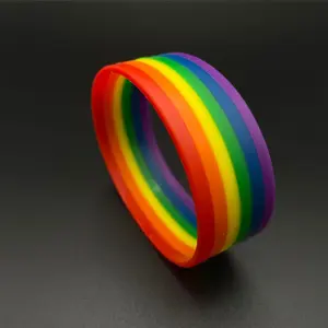 Braccialetto in silicone arcobaleno 6 accessori personalizzati arcobaleno cinturini da polso personalizzati