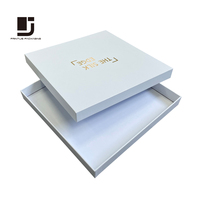 Boîtes d'expédition d'emballage de luxe pour t-shirt personnalisées boîtes d'emballage en carton en papier pour t-shirt pour emballage de cadeau