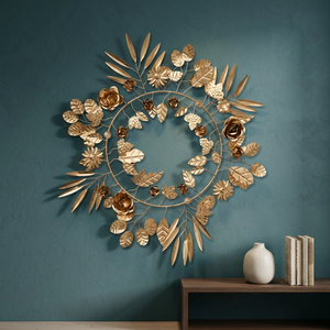 Corona Navideña Metálica Glam, Redonda, Hecha a Mano, con Flores Decorativas, Sin Iluminación, Paquete Individual, Artesanía de Alta Calidad - Product Image 4