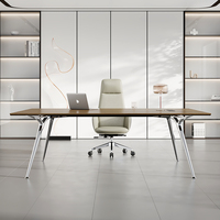 Scrivania Direzionale a T Moderna e Lussuosa Vensen, Arredo Ufficio in Legno Multifunzionale ed Ecologico