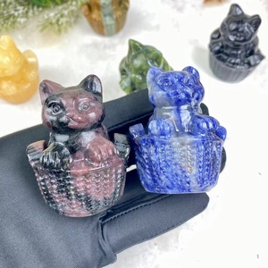 Оптовые натуральные целебные кристаллы в виде резных фигурок животных: кошка в бамбуковой корзине для декора дома - Product Image 3