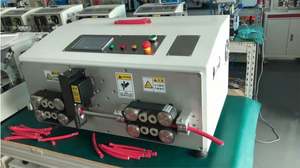 Machine industrielle de coupe et de dénudage de câble de l'automobile 70mm2 pour le câble de Cabinet de distribution d'énergie - Product Image 2