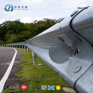 Q235, Q345, Q355 özelleştirme yol güvenlik bariyeri W ışıklı korkuluk trafik bariyeri çarpma bariyeri araç kısıtlama sistemleri - Product Image 4