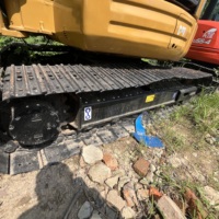 Mini-excavatrice sur chenilles CAT305 d'occasion de 5 tonnes, moteur d'origine, faible consommation de carburant, pour travaux d'aménagement paysager et de construction municipale