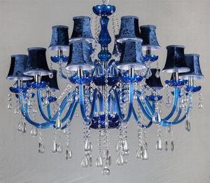 Lámpara de Techo de Cristal Azul con Base de Acero Inoxidable, Pantallas de Terciopelo, Bombilla LED E26, Altura Ajustable para Sala de Estar, 220V AC - Product Image 1