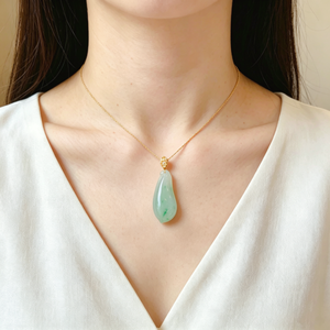 จี้หยกพม่าเกรด A ประดับเพชรในตัวเรือนทอง 18K - เครื่องประดับผู้หญิงสุดหรูจาก HENG YUET ของขวัญสำหรับผู้หญิง ขายส่ง - Product Image 6