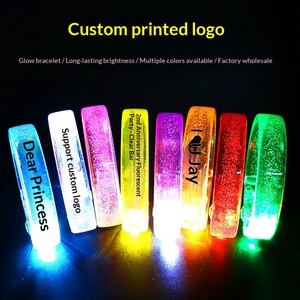 Bracelet <span class=keywords><strong>lumineux</strong></span> LED personnalisé <span class=keywords><strong>pas</strong></span> <span class=keywords><strong>cher</strong></span> en acrylique coloré, bracelet à bulles LED clignotant, accessoires de concert, bracelet à bulles LED - Product Image 5