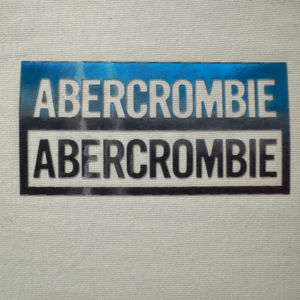 Icônes de transfert de chaleur en silicone à couleur changeante 3D personnalisées pour vêtements T-shirts chaussures sacs et gobelets-avec dessins animés - Product Image 1