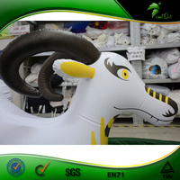 Prix d'usine, chèvre gonflable en PVC, mascotte de chèvre mobile gonflable, ballon de mouton gonflable pour la publicité