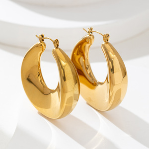 أقراط أوروبية وأمريكية فاخرة من الفولاذ المقاوم للصدأ، أقراط دائرية كبيرة مجوفة مطلية بالذهب عالية الجودة - Product Image 1