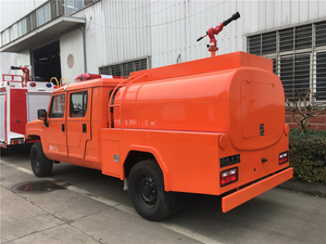 <span class=keywords><strong>Camion</strong></span> d'eau <span class=keywords><strong>de</strong></span> forêt <span class=keywords><strong>de</strong></span> marque <span class=keywords><strong>de</strong></span> pékin Yongshi 4x4 à double rangée avec <span class=keywords><strong>pompier</strong></span> - Product Image 5