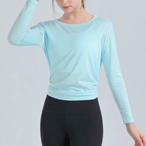 T-shirts de yoga pour femmes personnalisés, couleur violet clair, manches longues, hauts d'entraînement, fentes ouvertes, yoga, fitness, entraînement, t-shirts de yoga pour femmes - Product Image 2