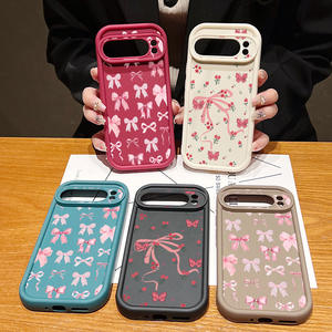 Funda para Teléfono Google Pixel 9 con Lazo Rosa, Funda Protectora Anti-Caídas con Diseño Floral Pintado para Pixel 10 Pro - Product Image 2