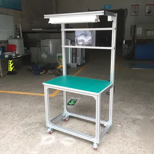 Línea de montaje automática con mesa de trabajo Industrial electrónica