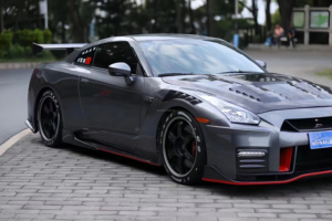 Applicable <span class=keywords><strong>Nissan</strong></span> <span class=keywords><strong>Ares</strong></span> R35 GTR Modifié Nismo Garde-boue avant en fibre de carbone Garde-boue de remplacement - Product Image 2