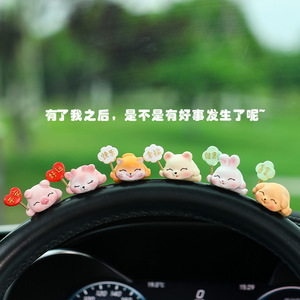 Figura de cerdo de resina Ruijie, decoración para coche, amuleto de la suerte y la paz - Product Image 4