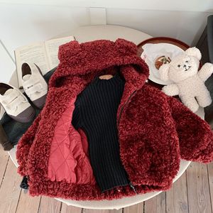 Giacca per bambini in <span class=keywords><strong>pile</strong></span> graziose giacche invernali per ragazze pelose con cappuccio piccolo cappotto spesso - Product Image 2