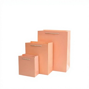 ถุงของขวัญกระดาษพีชเคลือบลามิเนตพิมพ์ลายขอบคุณสีทองพร้อมหูหิ้วเชือกฝ้าย ถุงแบบแบนรีไซเคิลได้สำหรับบรรจุภัณฑ์ของขวัญ - Product Image 4