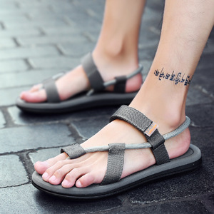 Nuevas Chanclas de Moda para Hombre, Sandalias de Playa Antideslizantes, Desodorantes y Resistentes al Desgaste, Zapatos Abiertos para Hombre - Product Image 1