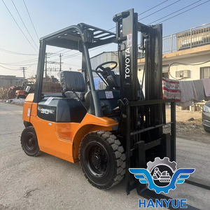 Горячая распродажа: Подержанный вилочный погрузчик Toyota FD30, 3 тонны, в хорошем состоянии, оригинал из Японии, в наличии - Product Image 1