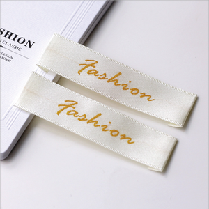 Etichette Personalizzate con Logo del Marchio Privato, Etichette Tessute su Misura per Abbigliamento, Etichette per Magliette e Etichette Jacquard - Product Image 4