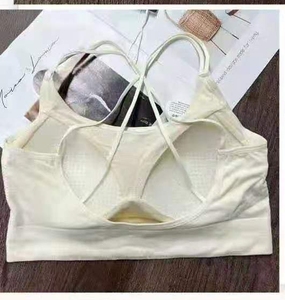 Mutande da donna di mezza età e anziani con bottone frontale da donna senza tracce e bella schiena di grandi dimensioni - Product Image 2