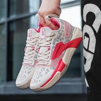 Chaussures de basketball Flash Strike 8 pour hommes et adolescents, style point guard, baskets de jeu prêtes à l'emploi, unisexe, empeigne en mesh, semelle intermédiaire et extérieure en caoutchouc