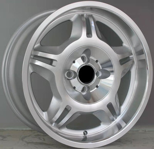 Cerchio in Lega E36 17 Pollici - Product Image 1