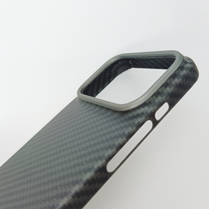 Étui <span class=keywords><strong>de</strong></span> téléphone en Fiber <span class=keywords><strong>de</strong></span> carbone à couverture complète ultra-mince <span class=keywords><strong>de</strong></span> haute qualité étui magnétique antichoc antidérapant avec cadre <span class=keywords><strong>de</strong></span> caméra en métal - Product Image 2