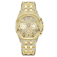 Montre à quartz pour homme en alliage sertie de strass, trois couleurs différentes, style hip-hop, chiffres romains à trois yeux, vente en gros d'usine 2026