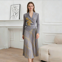 2025 nouveau Style femmes deux pièces robe costume Europe états-unis taille costume veste presse pli longue jupe respirant mousseline de soie