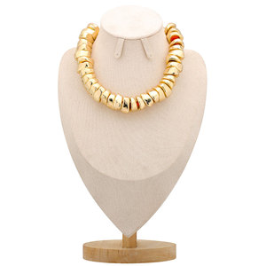 قلادة عنق من النحاس مطلية بالذهب عيار 18 قيراط قابلة للتخصيص مقاومة للماء موضة مجوهرات هدية عصرية من الشركة المصنعة لمصنع الصين - Product Image 2