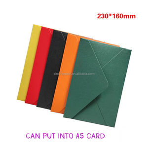 <span class=keywords><strong>Enveloppe</strong></span> <span class=keywords><strong>en</strong></span> papier perlé de luxe personnalisée a 5 (23*16 <span class=keywords><strong>cm</strong></span> ) 250 g avec <span class=keywords><strong>enveloppe</strong></span> de portefeuille cadeau de <span class=keywords><strong>taille</strong></span> personnalisée pour les mariages et les cadeaux - Product Image 4