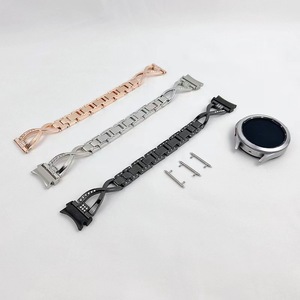 <span class=keywords><strong>Bracelet</strong></span> pour <span class=keywords><strong>Apple</strong></span> <span class=keywords><strong>Watch</strong></span> 22 mm en métal en forme de X serti de diamants avec fermoirs à pression Noir Or Rose Argent Couleur Starlight - Product Image 1