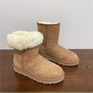 <span class=keywords><strong>Botas</strong></span> de Piel de Oveja de Primera Calidad Directo de Fábrica, Elegantes y Clásicas <span class=keywords><strong>Botas</strong></span> de Nieve <span class=keywords><strong>UGGS</strong></span> para <span class=keywords><strong>Mujer</strong></span>, <span class=keywords><strong>Botas</strong></span> Cálidas Antideslizantes para Otoño e Invierno - Product Image 5