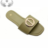 Chaussons de luxe pour femmes - Vente en gros d'été, durables, adaptés à la plage, légers et confortables pour une utilisation en extérieur