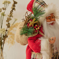 Ornement de Noël de poupée de père Noël fait à la main avec décoration de figurine de fête de lanterne de palais pour une utilisation en extérieur