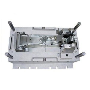Fabricant de moules d'injection plastique pour dispositifs médicaux de précision, service d'outillage pour pièces d'instruments chirurgicaux en salle blanche ISO 13485 - Product Image 6