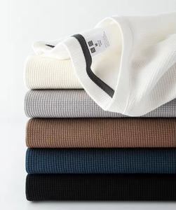 Maglietta a Maniche Lunghe in Cotone 100% di Alta Qualità, Tessuto Waffle, Pesante, Tinta Unita, Moda Uomo, Vendita all'Ingrosso - Product Image 3