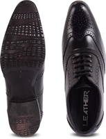 Herren Schwarze Echtleder Slip-On Schuhe Leichter Casual-Formeller Stil Reguläre Passform Bequeme Büro- und Business-Alltagsschuhe