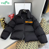 Vêtements de marque célèbre en gros, manteau pour femme de qualité supérieure, veste en duvet de créateur, il y a un logo sur le devant.