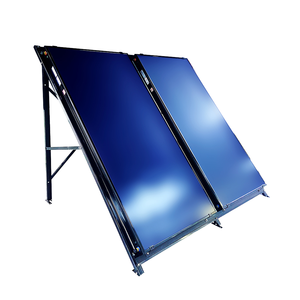 Los hospitales y otras <span class=keywords><strong>instalaciones</strong></span> utilizan colectores <span class=keywords><strong>solares</strong></span> de placa plana para sistemas de calentamiento de agua solar a presión. - Product Image 1