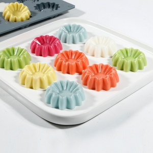 แม่พิมพ์ซิลิโคนสำหรับทำขนมเค้ก ดอกเดซี่ เจลลี่ พุดดิ้ง ของหวาน ลูกอม ช็อกโกแลต ปลอดภัยสำหรับเตาอบ เป็นมิตรกับสิ่งแวดล้อม ขายส่ง มากกว่า 20 ชิ้น - Product Image 5
