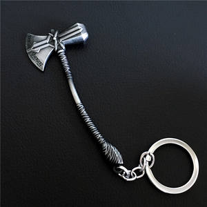 LLavero de la película de <span class=keywords><strong>Thor</strong></span> para hombres y mujeres, arma, martillo, martillo, colgante de coche, joyería, regalo para seguidores, venta al por mayor - Product Image 4