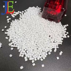 Vente en gros au prix le plus bas de granulés de résine PET vierge Cz302 Cz328 Expédition à Karachi, Irak - Product Image 1