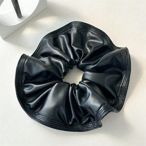 Pháp thiết kế sang trọng 18cm <span class=keywords><strong>PU</strong></span> da lớn lớn XXL scrunchies đàn hồi tóc ban nhạc phụ nữ tóc phụ kiện - Product Image 5