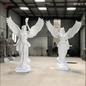 Escultura decorativa <span class=keywords><strong>de</strong></span> Ángel dorado para jardín, famosa estatua <span class=keywords><strong>de</strong></span> Ángel <span class=keywords><strong>de</strong></span> <span class=keywords><strong>la</strong></span> <span class=keywords><strong>diosa</strong></span> <span class=keywords><strong>de</strong></span> <span class=keywords><strong>la</strong></span> luz - Product Image 2